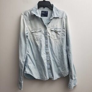 American Eagle Womens Pearl Snap Button Shirt sz Small Light Blue Long Sleeves
